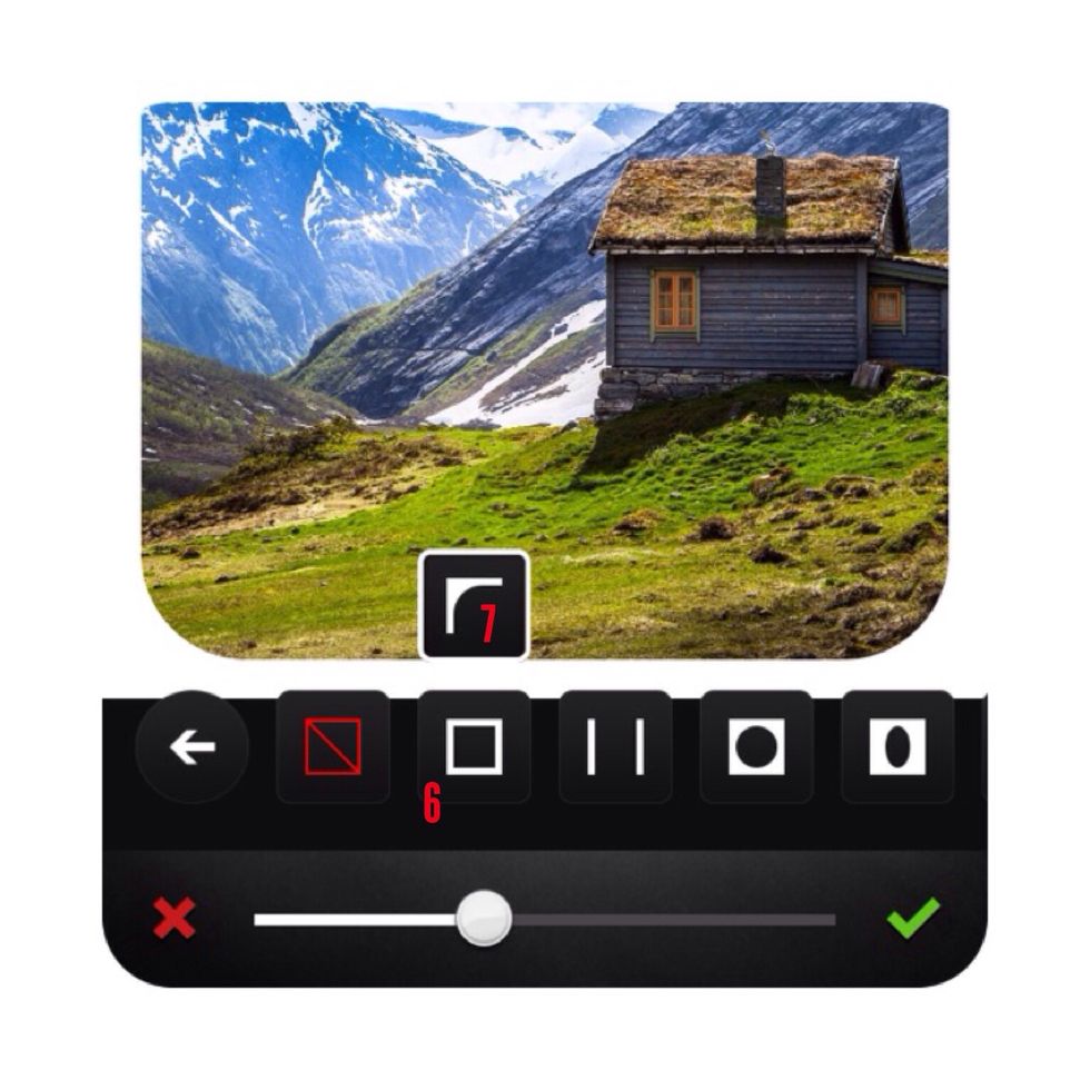 This frame is adjustable in size and in corner roundness. Use a slider to control  the way you edit it.