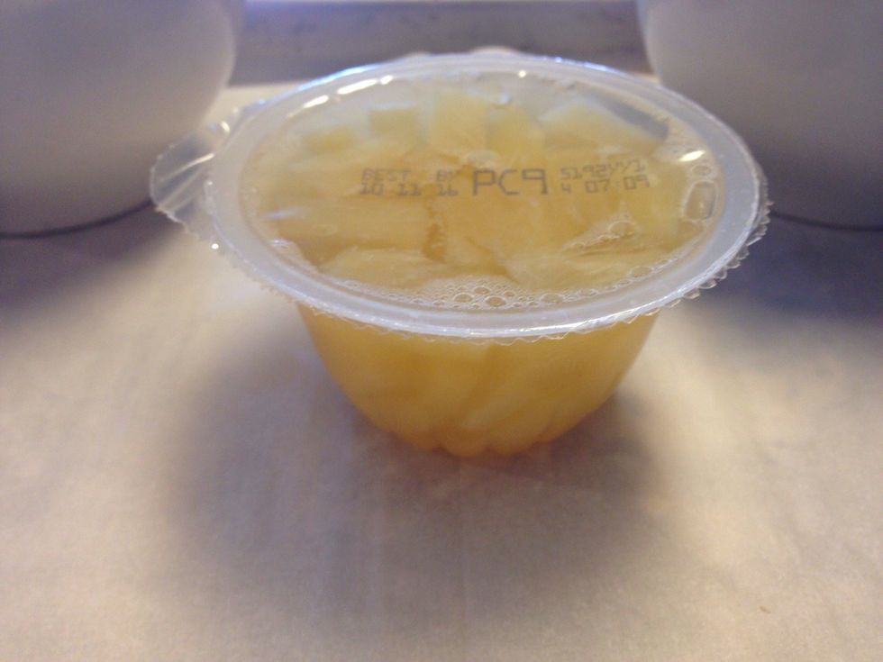 This fruit cup is house brand, and equals 1/2 cup.