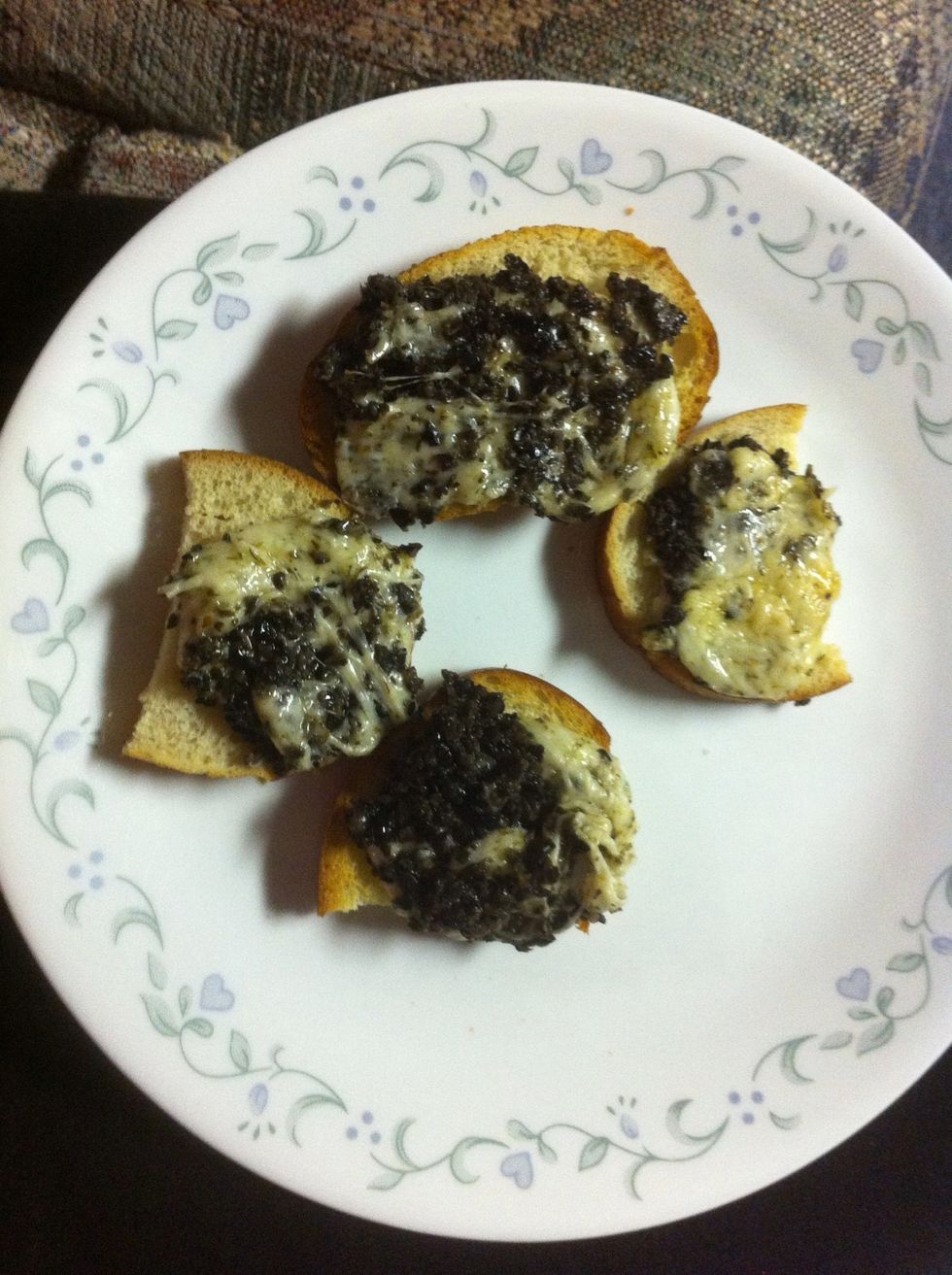 This  goes  so fast I decided to make a plate up before it was all gone.  Enjoy  \ud83d\ude0a