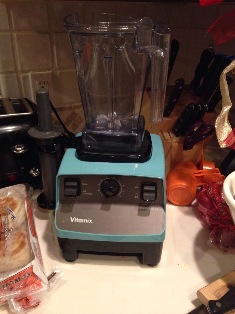 This is a blender. It can be used to blend or mix things together. I can use this to make a smoothie.