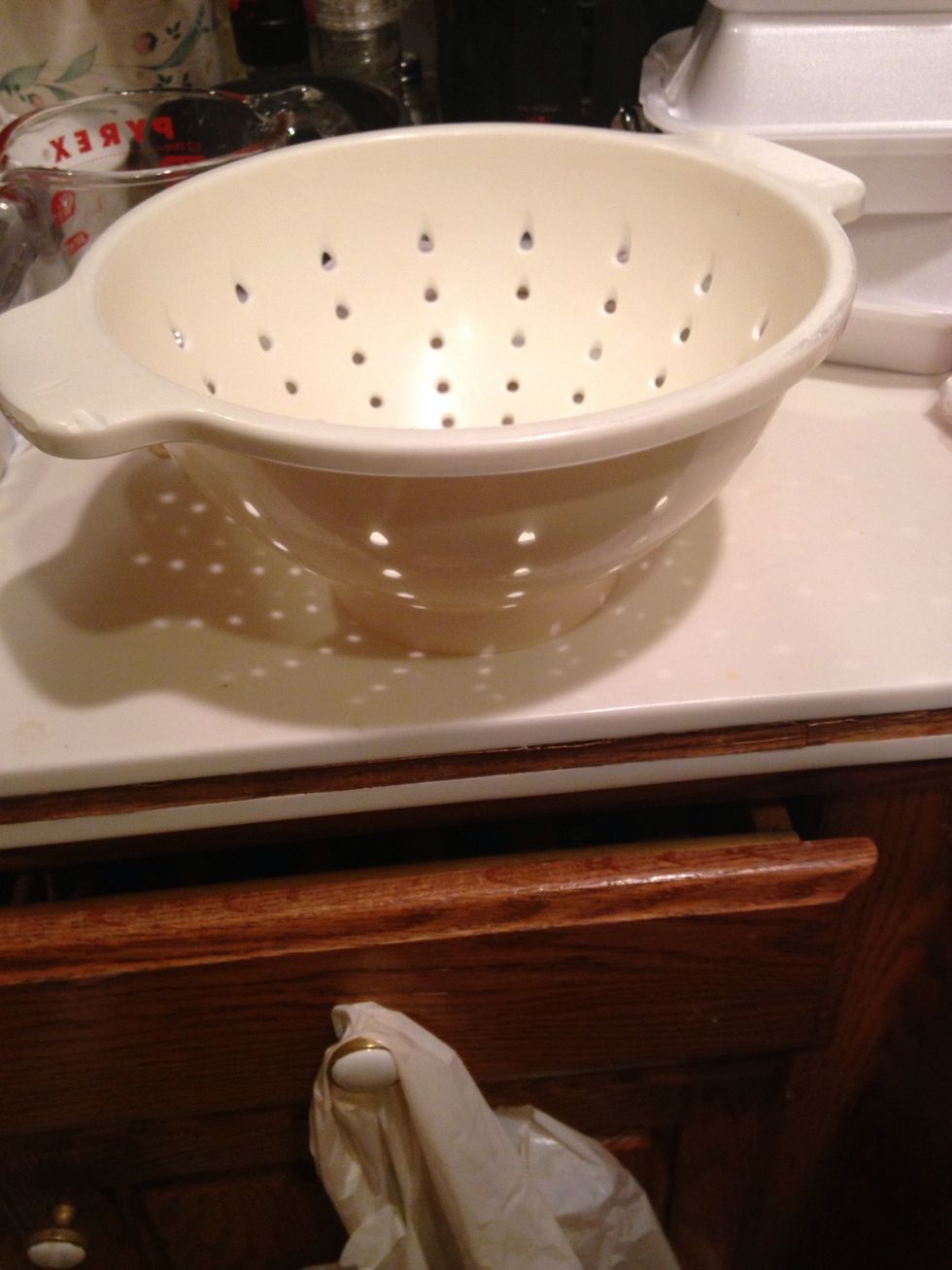 This is a colander. It is use to drain water out of some foods. I can use this to drain the water from my pasta.