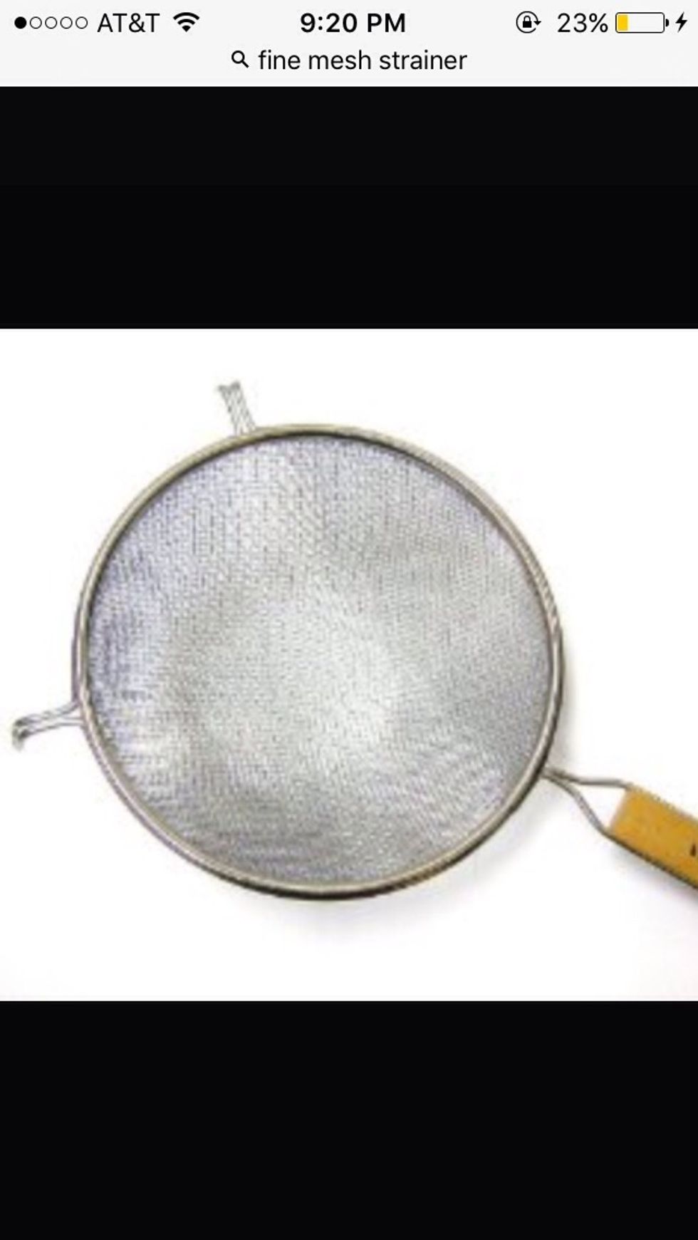 This is a fine mesh strainer. A fine mesh strainer is used for rinsing fruits or sifting flower. I can use this to rinse strawberries.