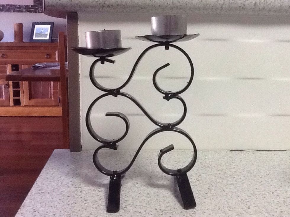 This is a guide on how to make a metal candleholder