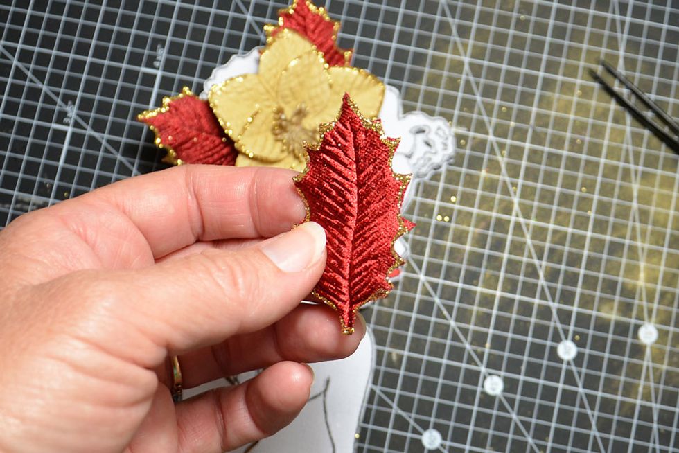 This is a leaf that has been pulled off from the wire stem.