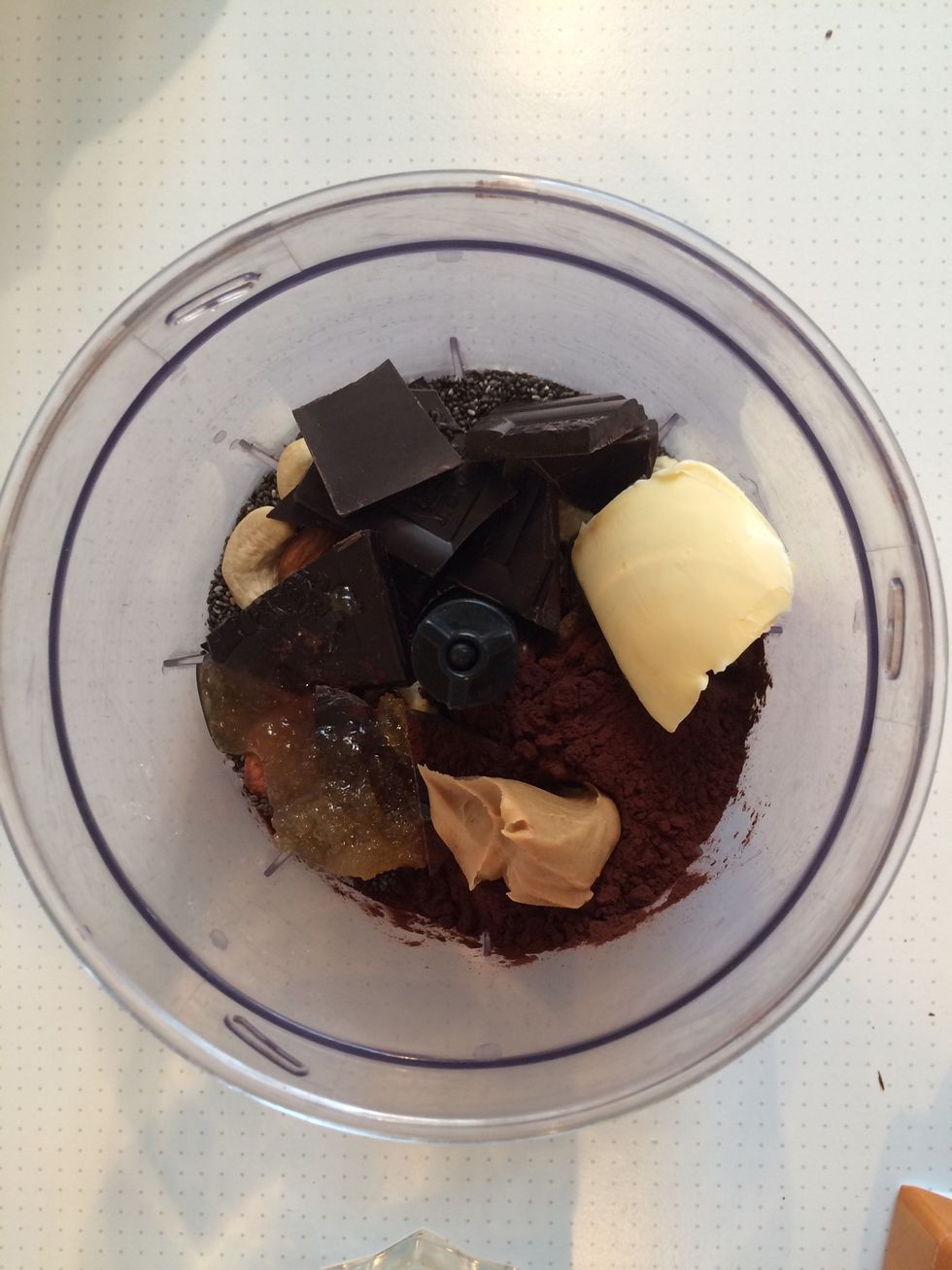 This is a new addition - a little bit of grass fed butter - makes everything creamier