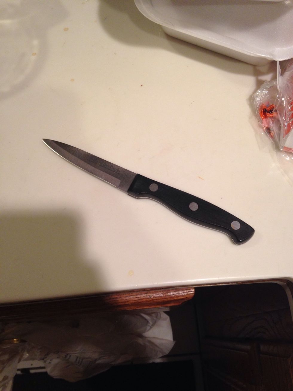 This is a paring knife. It is used to core fruit. I can use this to core an apple.