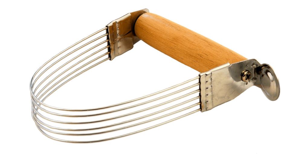 This is a pastry blender. This is a kitchen tool that mixes solid fat into flour. I can use a pastry blender to help me make pastries.