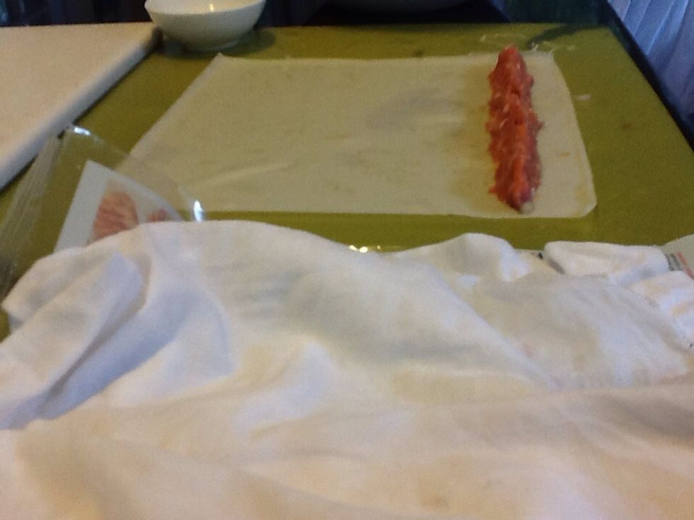 This is a side view so you can see the shape of the mixture...it's kind of triangular.