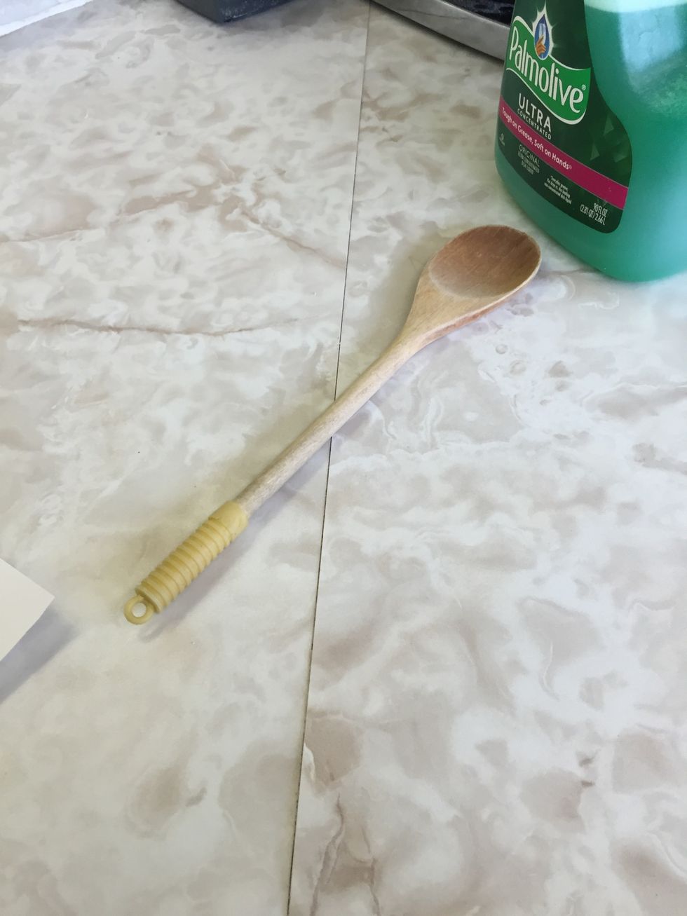 This is a wooden spoon it is used for mixing foods or batter. I can use a wooden spoon to mix foods or batter.