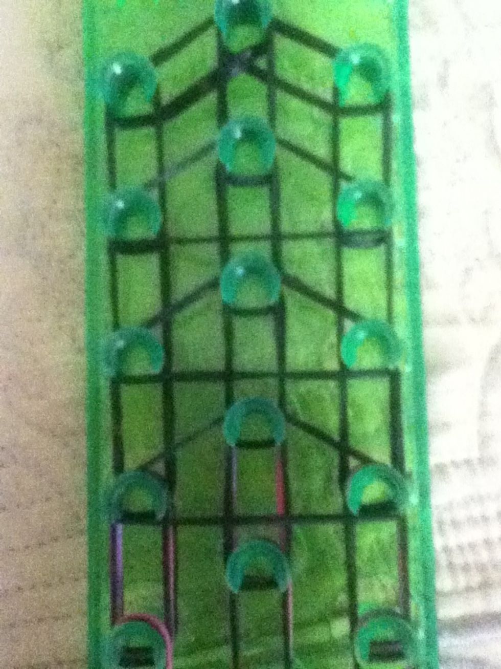 This is all the triangles the middle one is thick cause you rap it around 3 times