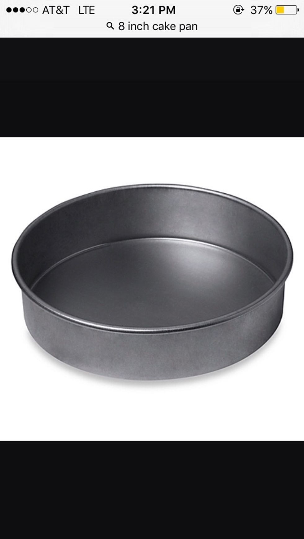 This is an 8 inch cake pan. It's use to bake cake. I can use this to bake a cake.