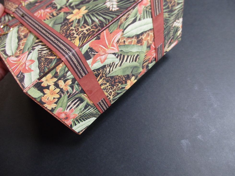 This is bottom of the tote bag