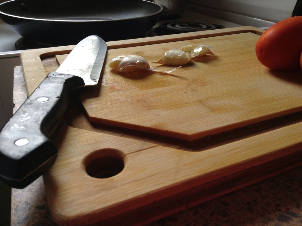 This is how garlic should look; smashing garlic will release juices in the same way that juicing fruit would (this is why I do not finely chop my garlic)