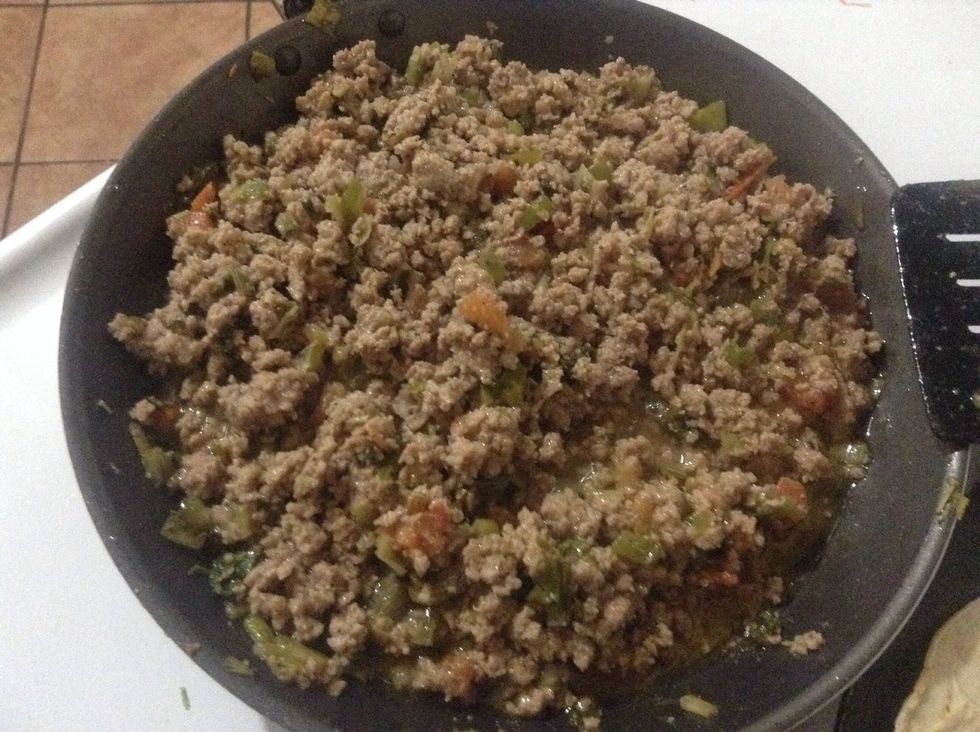 This is how it looks once it's nicely cooked. You can also add small pieces of potatoes before cooking it.