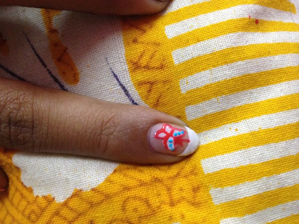 This is how it looks..this pink was toooo thick so it didn't come out very neat..very fine lines to outline..