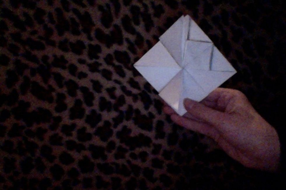 This is how it should look. Repeat these steps on the remaining three pockets.
