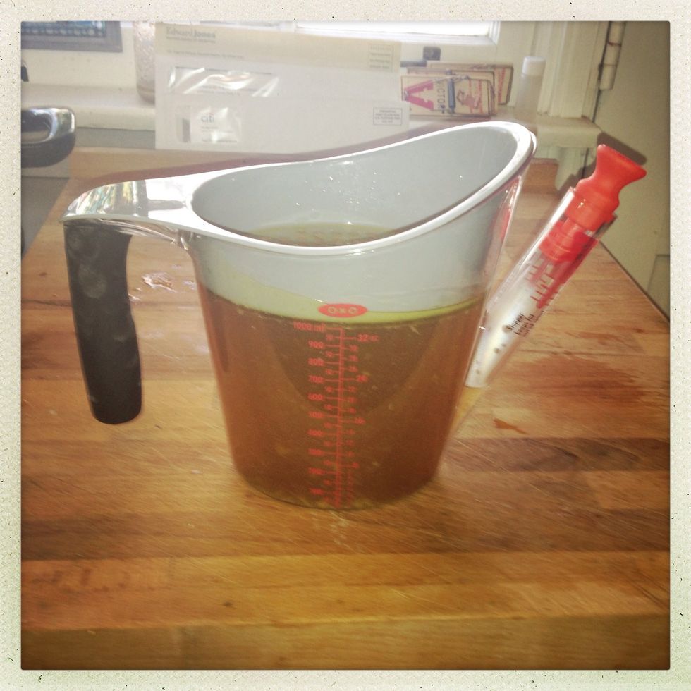 This is how much juice the pork throws. Pour some over the shredded pork or make a great soup.