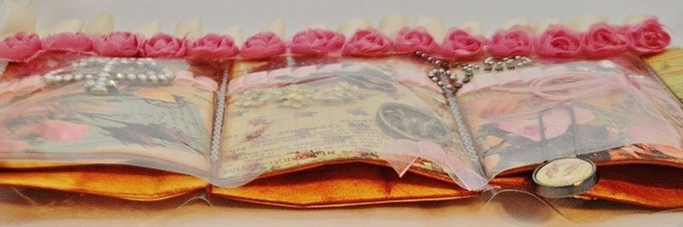 This is how the bags look inside the pockets. Each was filled with crafty goodies for my Pocket Letter Pal's kit.