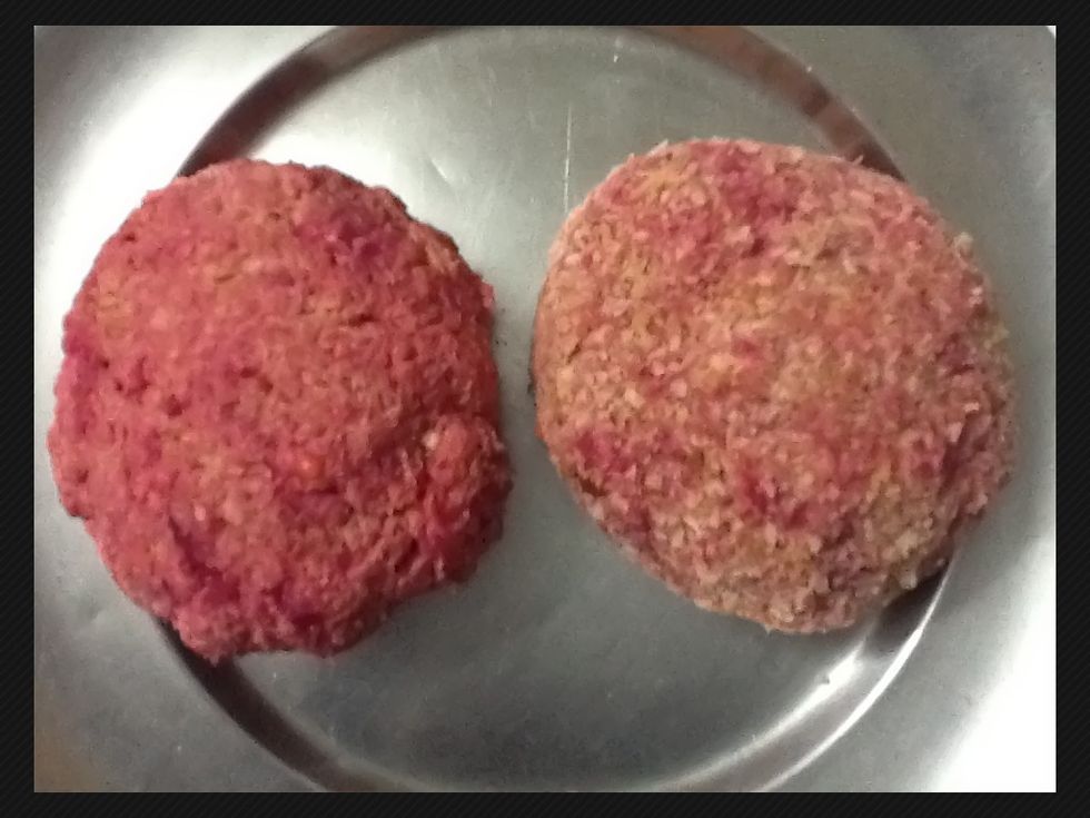 This is how they look. The right side one is perfect. The left side one didn't get its fare share of the bread crumbs, as I ran out of it.