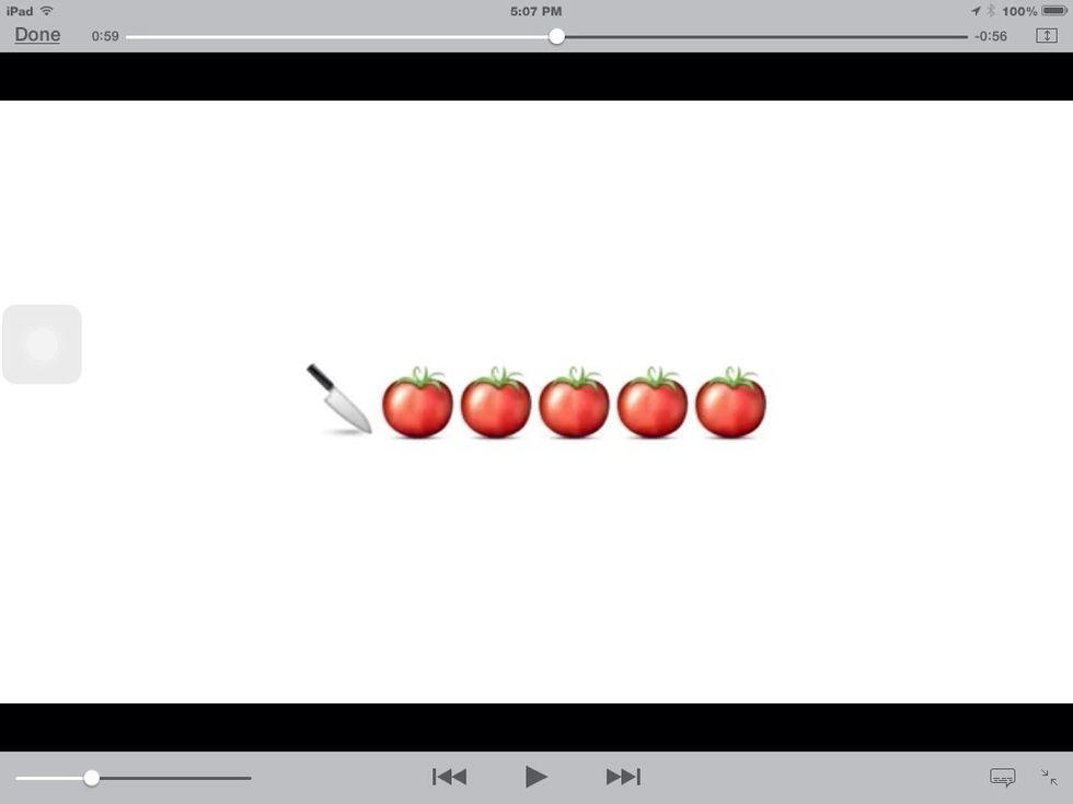 This is how to slice tomatoes...