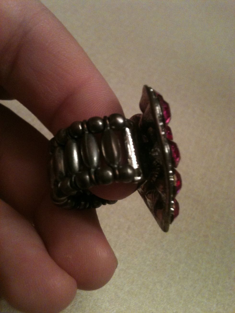 This is my beloved ring that turns me green. :,(