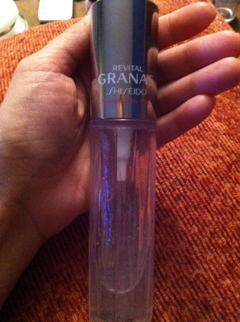 This is my setting spray from Shiseido. You can use any other setting spray.