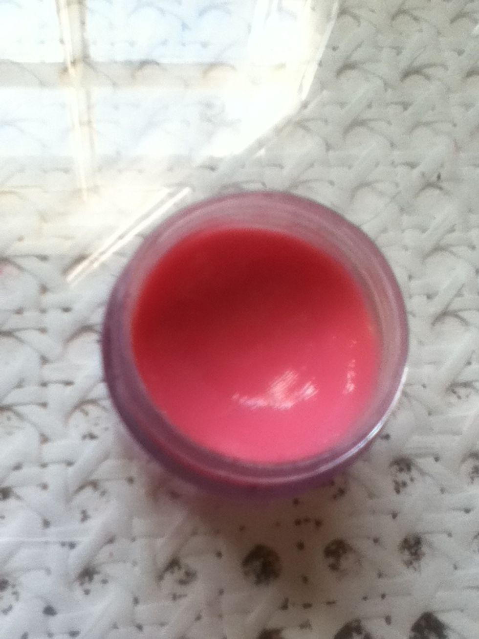 This is one i made earlier! Take out the lip balm a few hours later and it shud be set! I hope you enjoyed this guide! Please comment, like & follow! Much love, Elisa xx