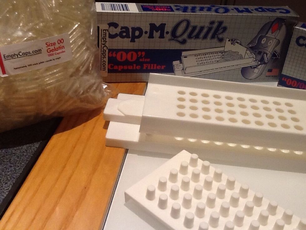 This is the cap m quik and tamper.