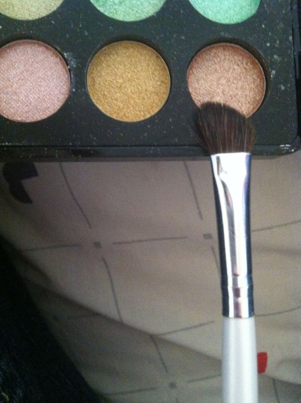 This is the color i used in my simply sweet palette for my crease. Angle brush.