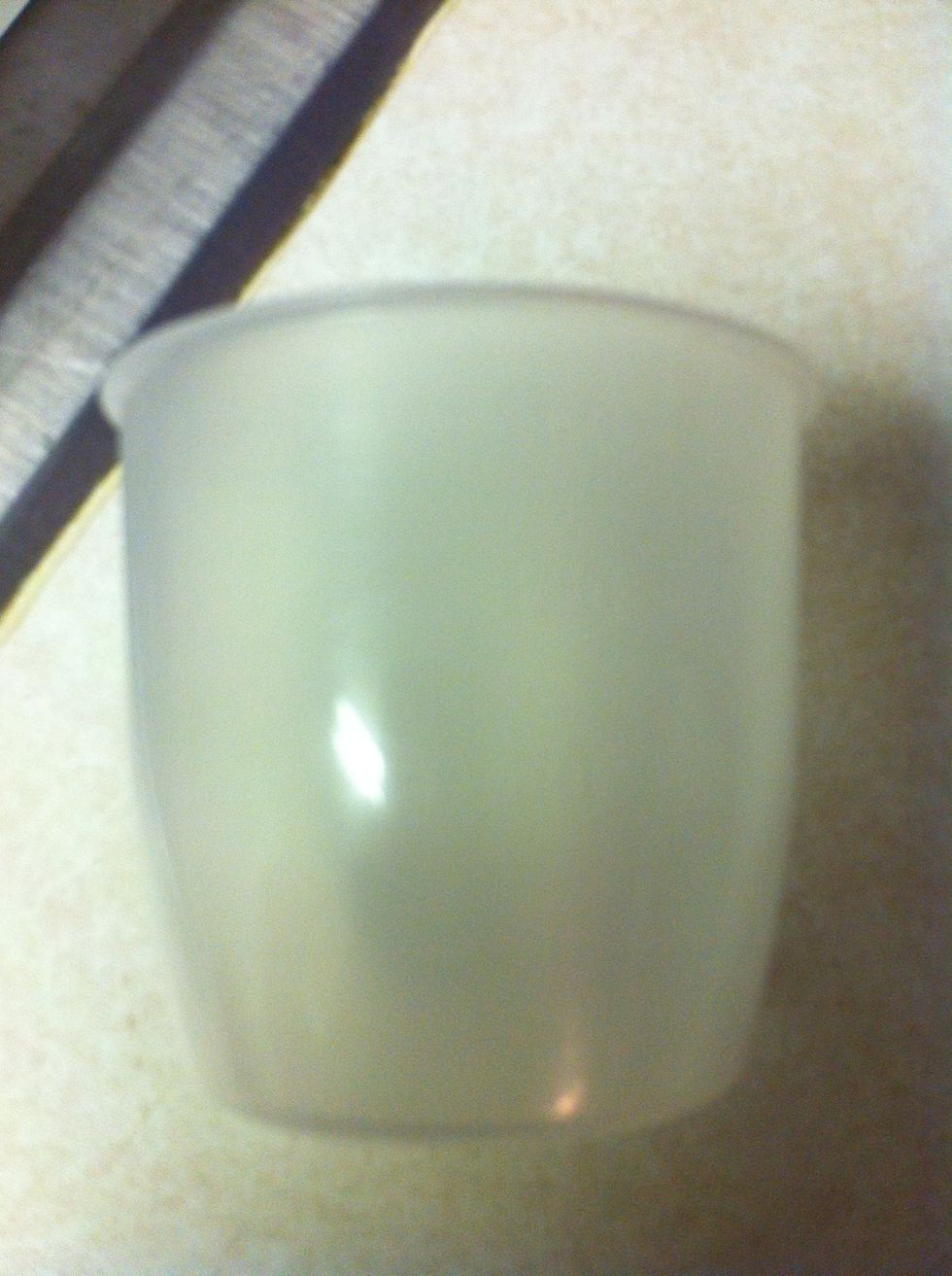 This is the cup that I use for measurement