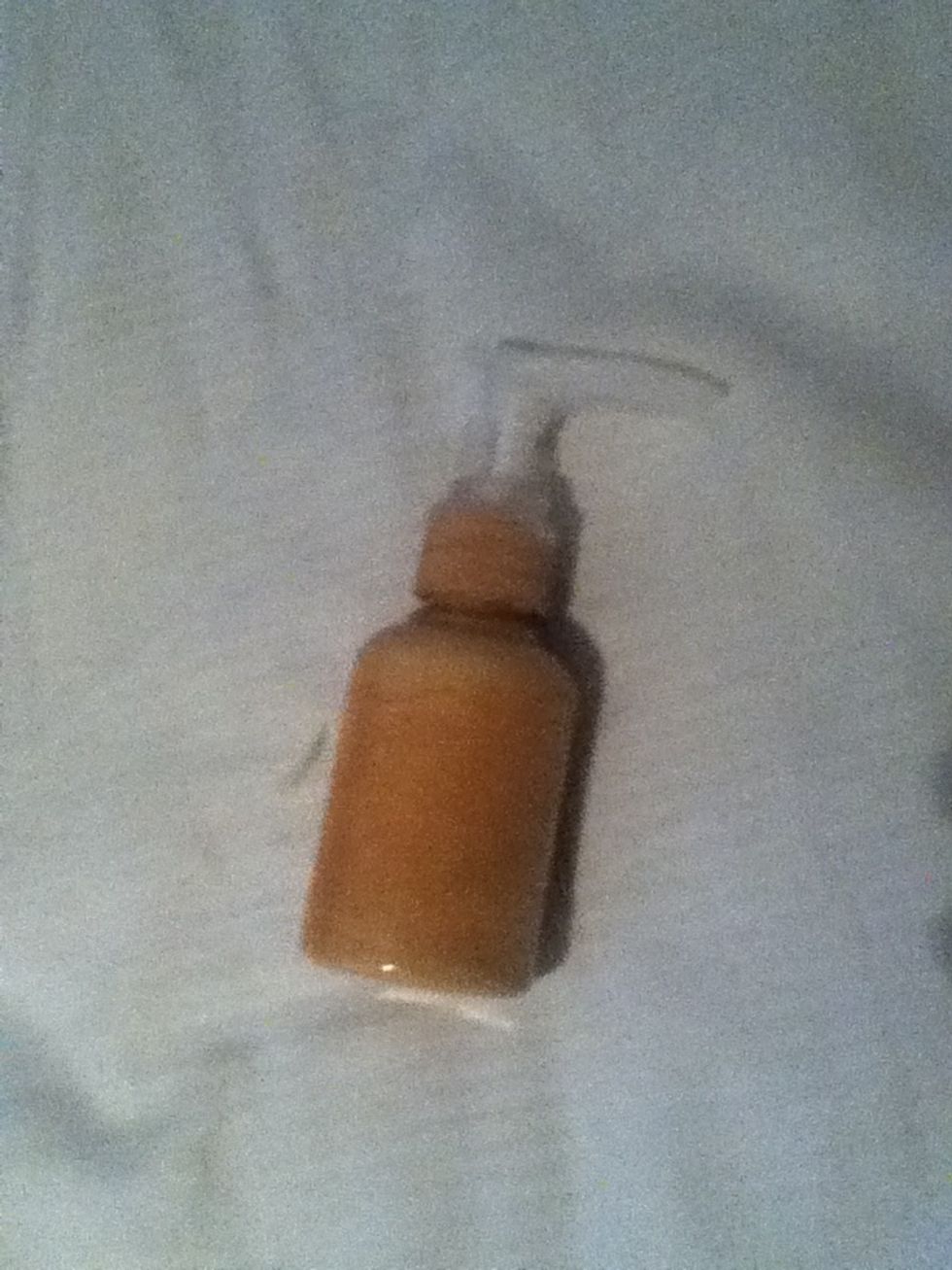 This is the finished foundation! It looks dark but when you blend it, it lightens up