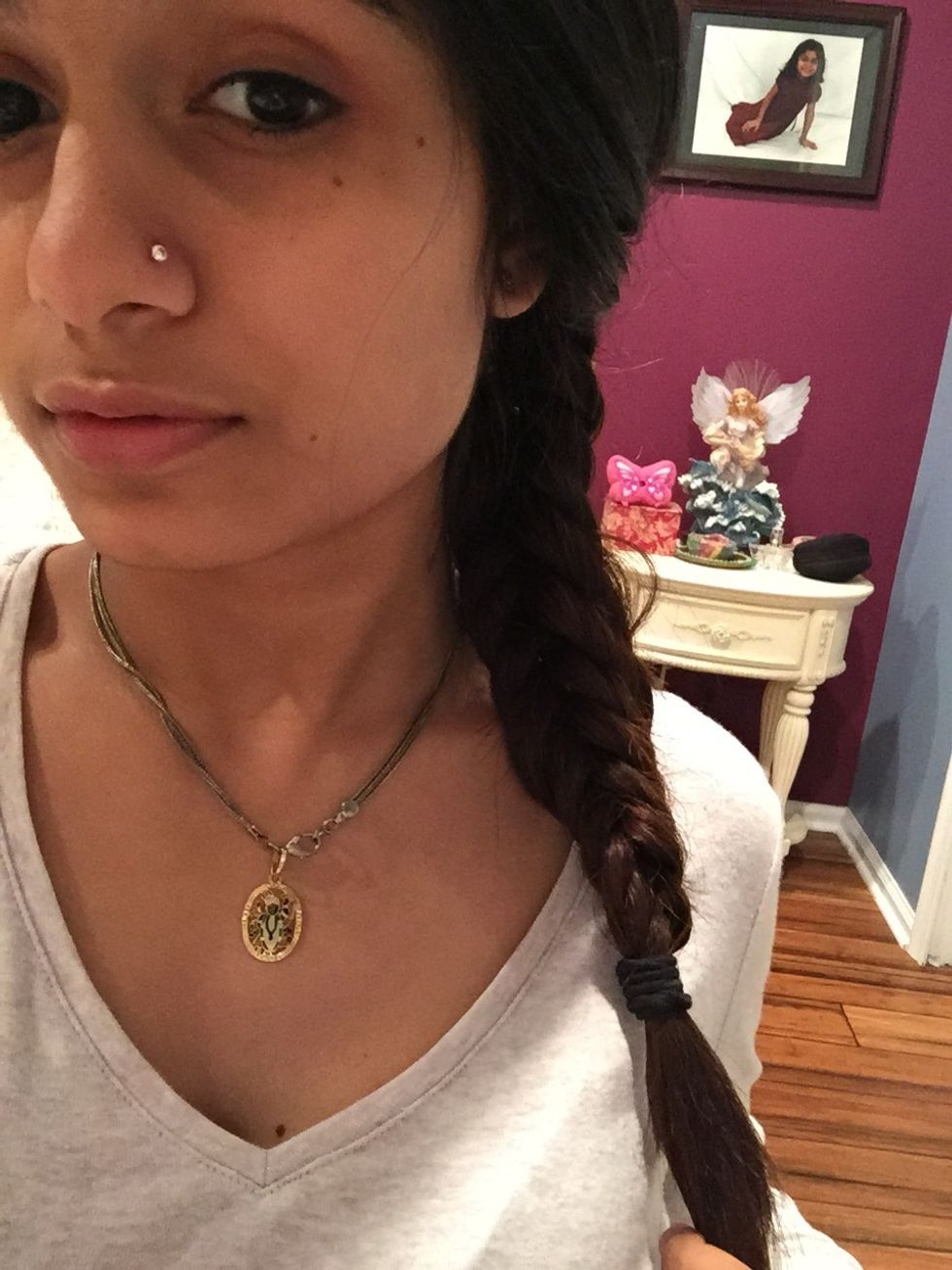 This is the finished look. And I used thicker strands for a thicker shorter looking braid but the thinner you go the tighter it will be.\ud83d\udc4c (I look like a creep\ud83d\ude48)