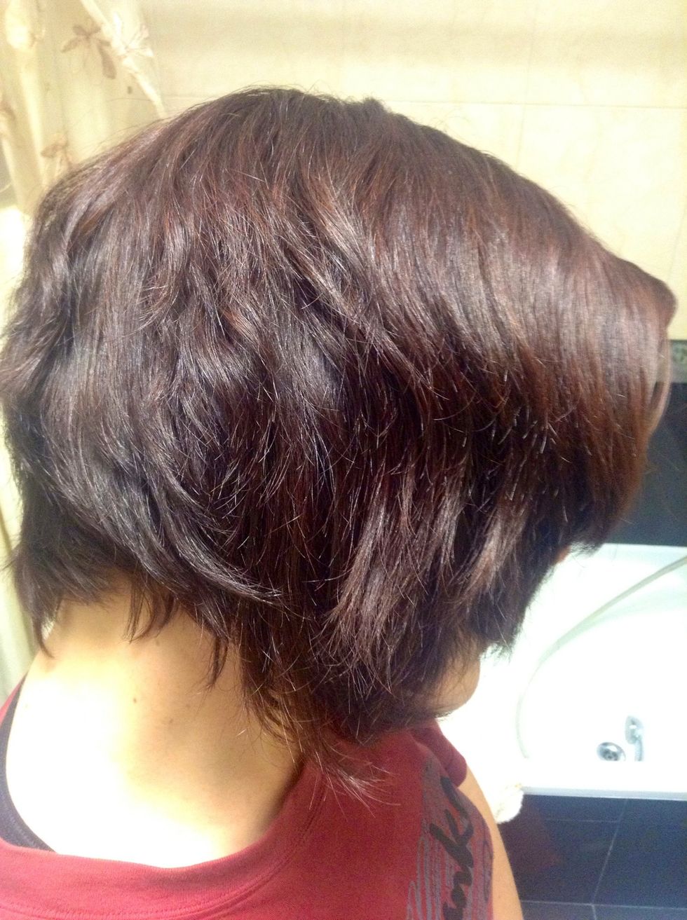 This is the finished product on my flat brown hair after a full 4 hrs. Its a subtle auburn and the few greys around my temple have thrown much more red.  The colour settles in by day 3. Give it a go!