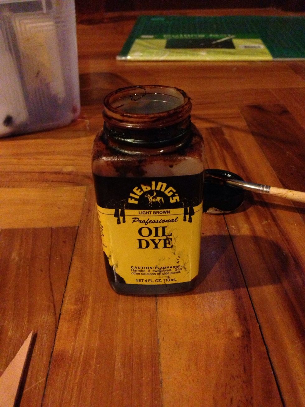 This is the leather dye i used for coloring