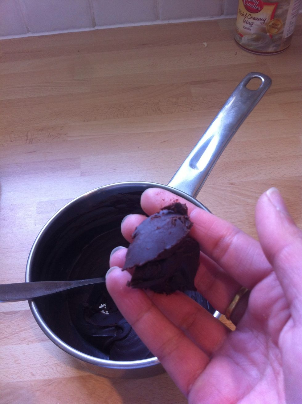 This is the messy part. Really messy be prepared. Roll the chocolate into small balls with your hands using the palms an fingers to get the right shape.