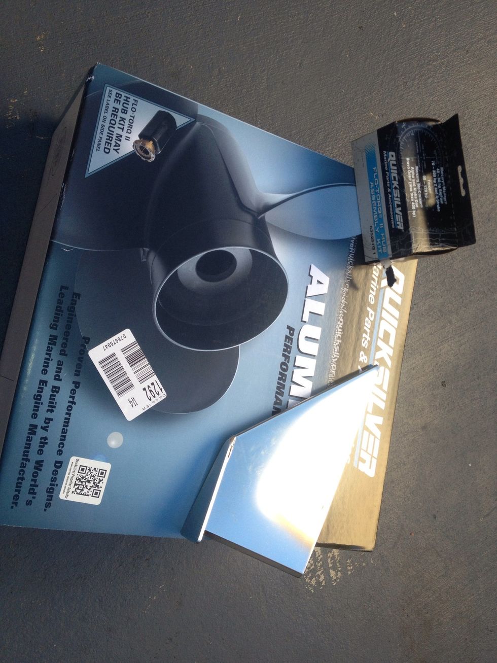 This is the new prop and hub kit I'll be replacing it with