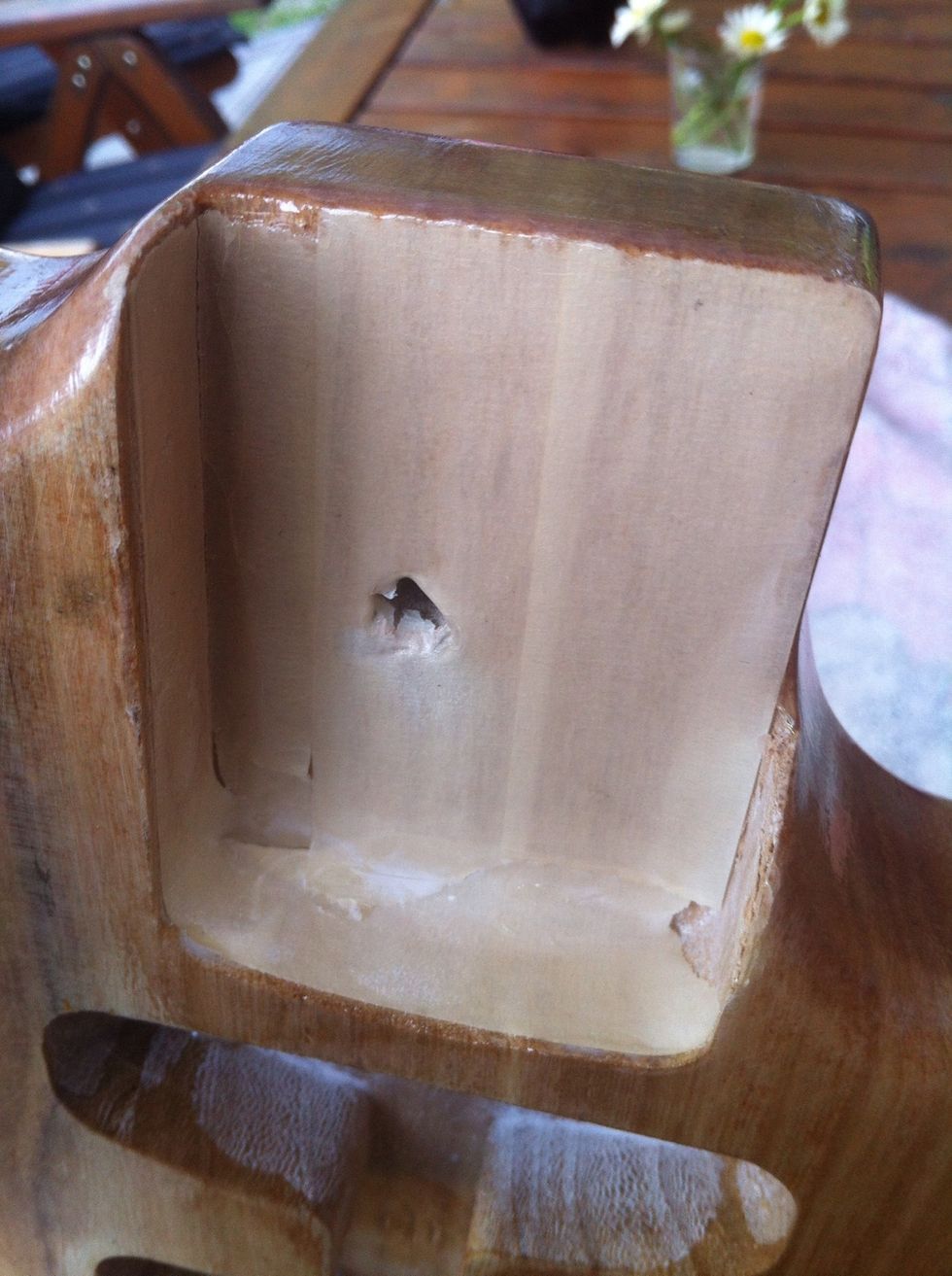 This is the part you will put your neck in. Don't remove the wax