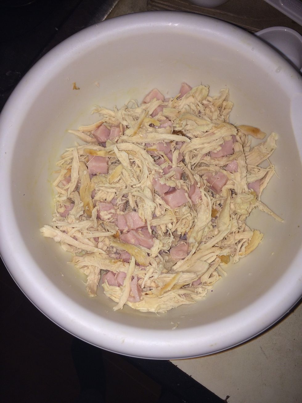 This is the rotisserie chicken and the cut up pieces of turkey