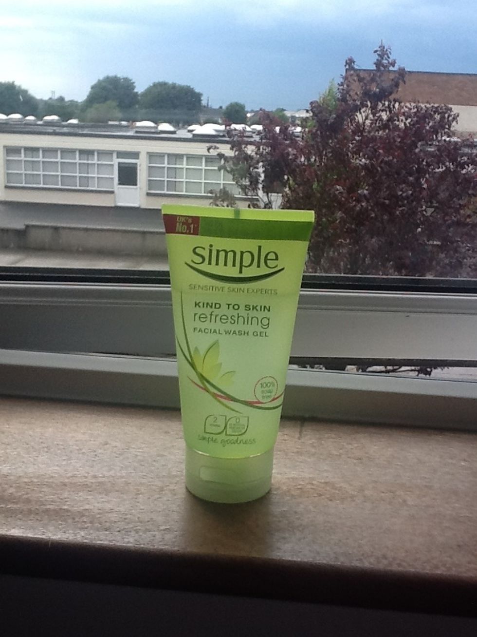 This is the wash my brother has been using while I've been in China. I haven't used it yet, but he says it's good. It cost me about \u20ac6.