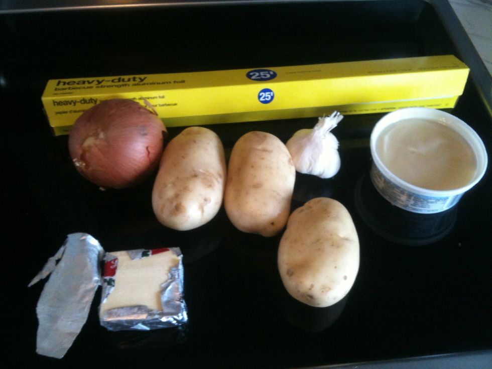 This is what I used! I'm making 3 patches. Serves 3-4 depending how hungry you are! Supplies are for 1 patch.