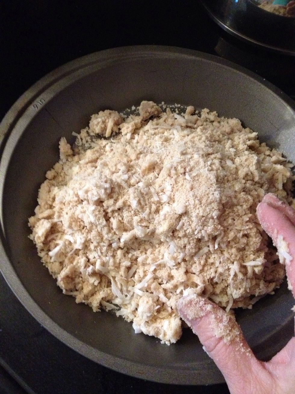 This is what it looks like all mixed up and I put it into a pie pan.