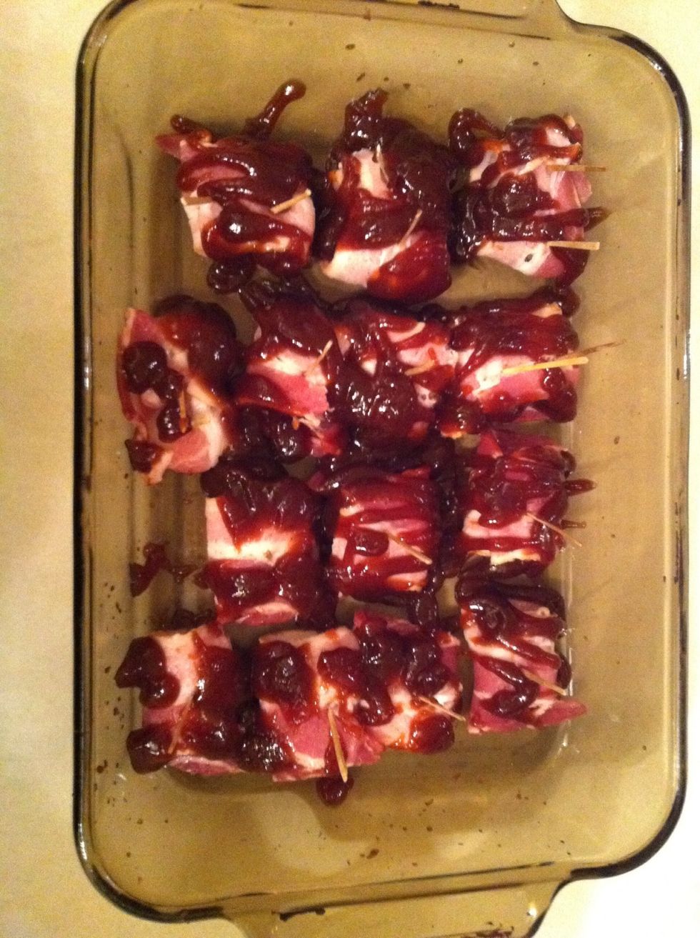 This is what it should look like before you bake them. Bake them at 425 for about 25 minutes or until the bacon starts to brown!