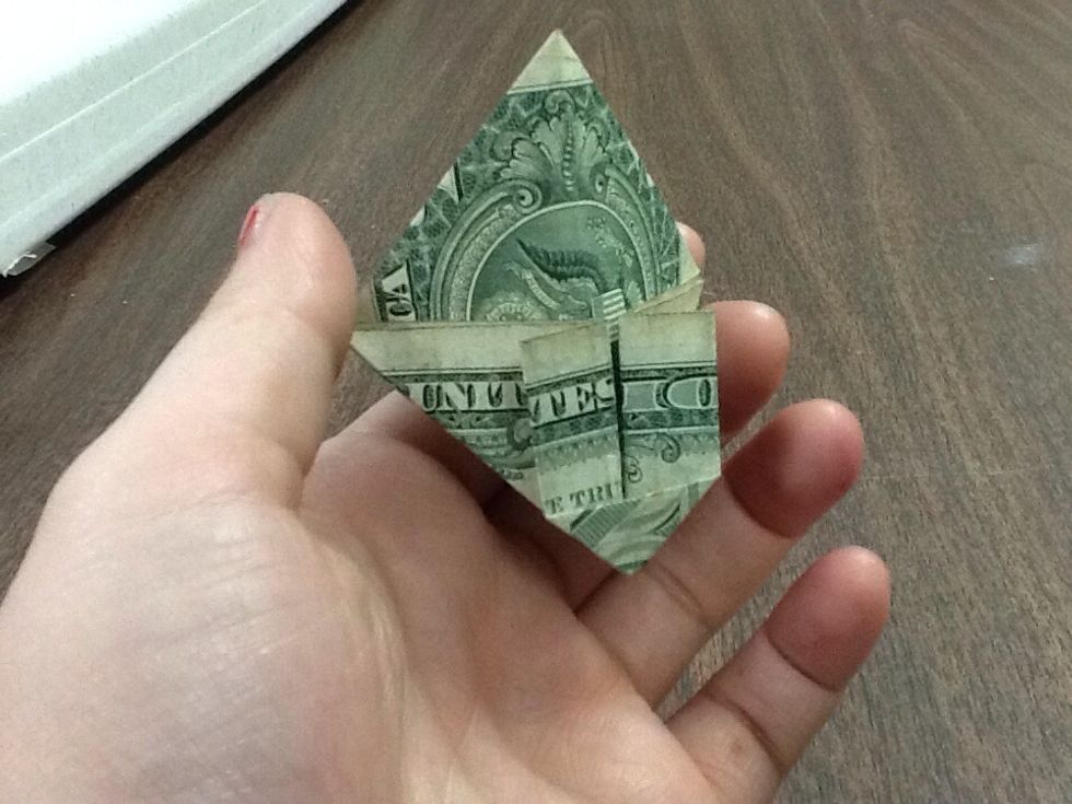 This is what the bottom should look like. These will be the legs of your frog.