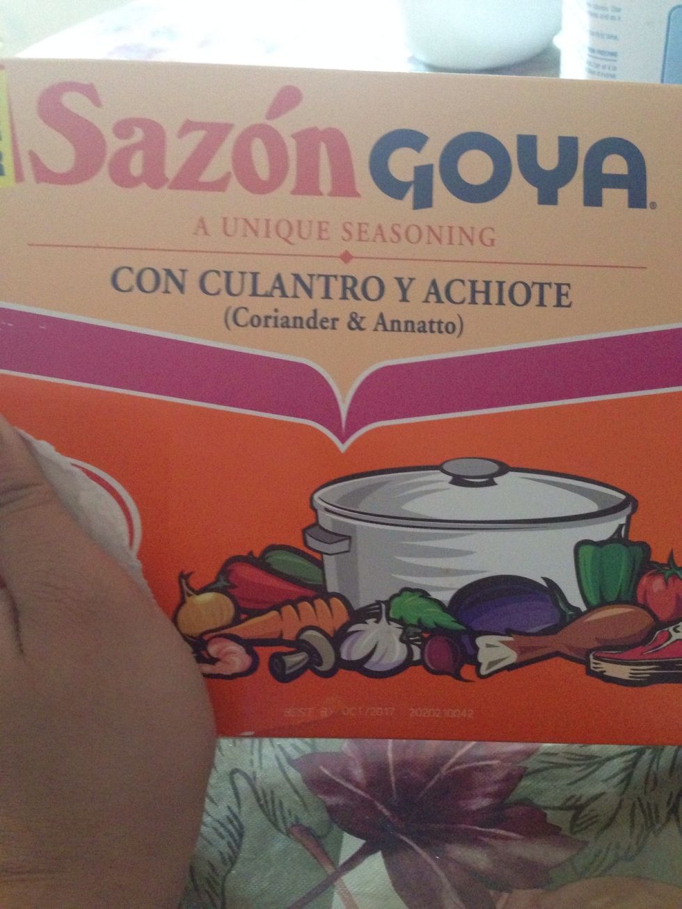 This is what the box looks like. I buy these at Walmart in the Hispanic food section usually where all the taco shells are.
