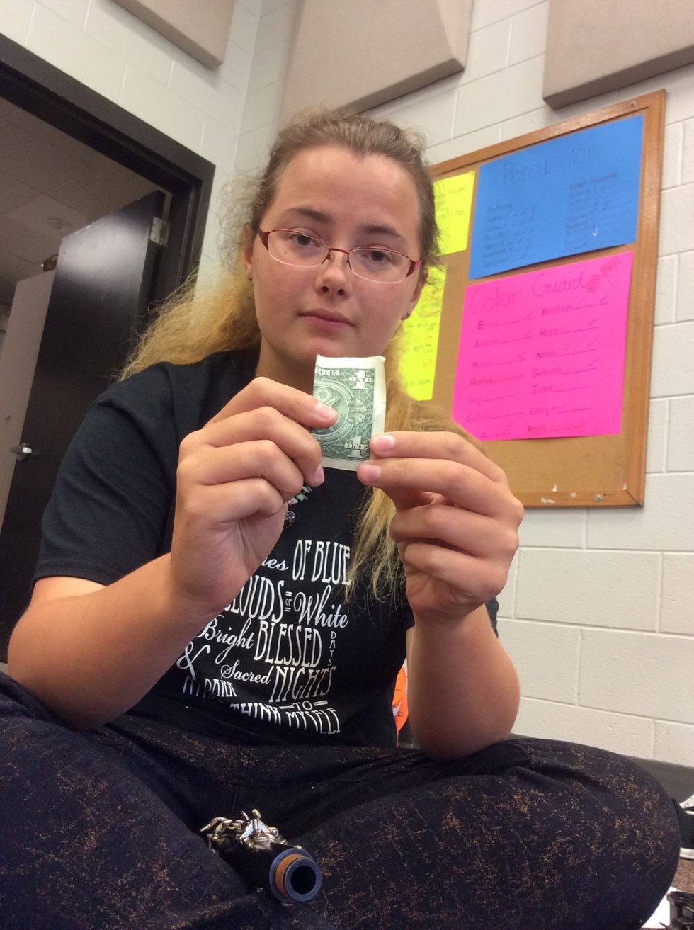 This is what the dollar looks like when it should be unrolled.