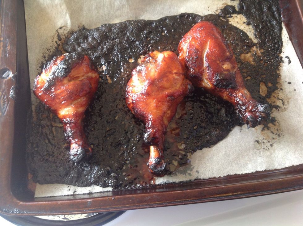 This is what the marinated drumsticks should look like.