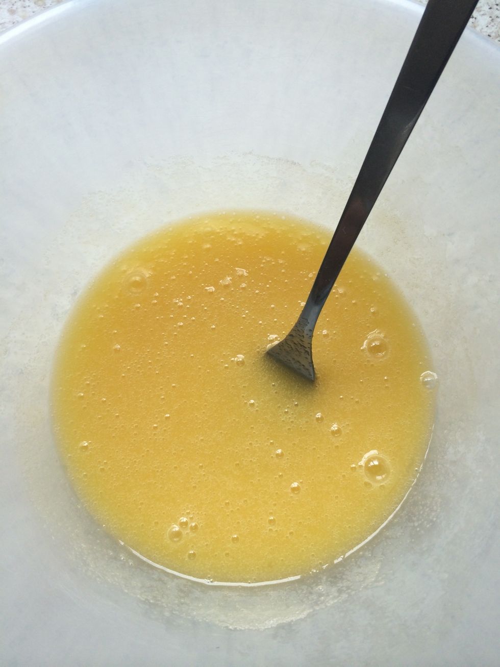 This is what the mixture looks like after the sugar has been added.