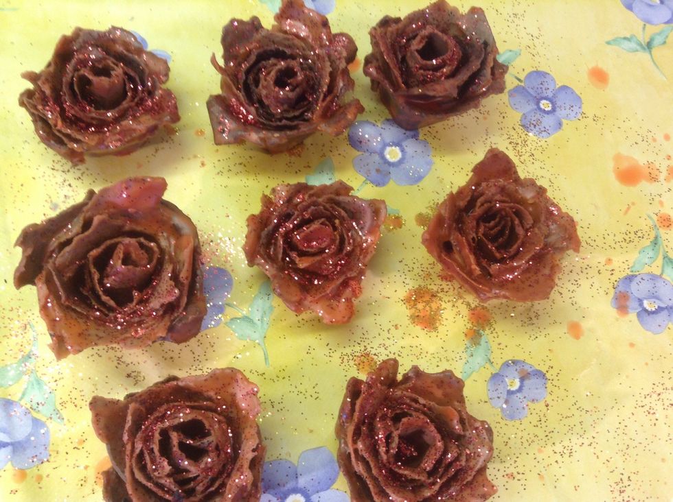 This is what the ready roses look like.