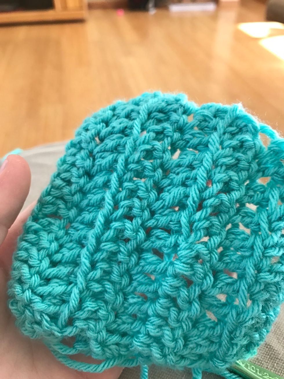 This is what your double crochet will look like, Note: if you don't know how to make a slipknot or chain refer to my lesson 1 and lesson 5 guides!