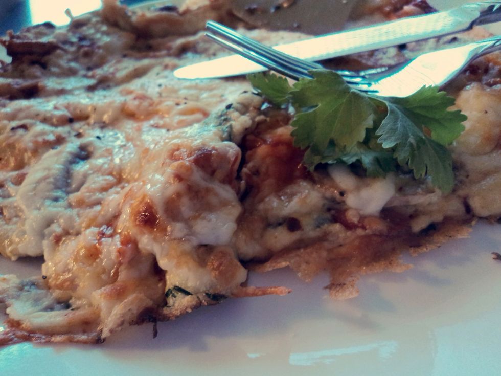 This makes a great lunch and is a good recipe that is open to changes. Try some asparagus, chicken, spinach, tomatoes, ginger or whatever else you feel might make it special! Enjoy!